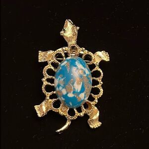 Vintage Gerry's Sea Turtle Pin Brooch Silver Tone